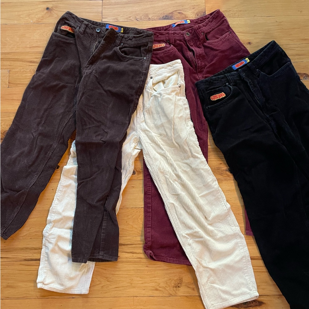 Lot of Empyre cords